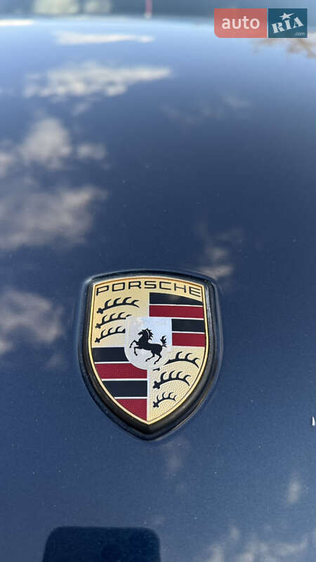 Внедорожник / Кроссовер Porsche Cayenne 2013 в Кропивницком