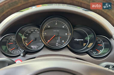 Внедорожник / Кроссовер Porsche Cayenne 2013 в 