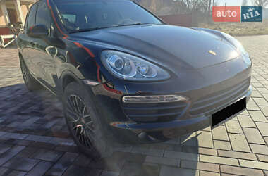 Позашляховик / Кросовер Porsche Cayenne 2011 в Хусті