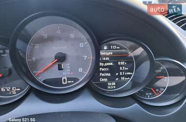 Внедорожник / Кроссовер Porsche Cayenne 2013 в 