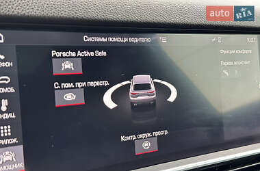 Внедорожник / Кроссовер Porsche Cayenne 2018 в 