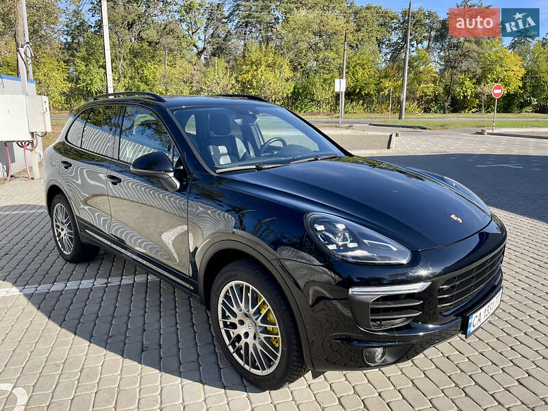 Внедорожник / Кроссовер Porsche Cayenne 2017 в Черкассах фото 21 Внедорожник / Кроссовер Porsche Cayenne 2017 в Черкассах