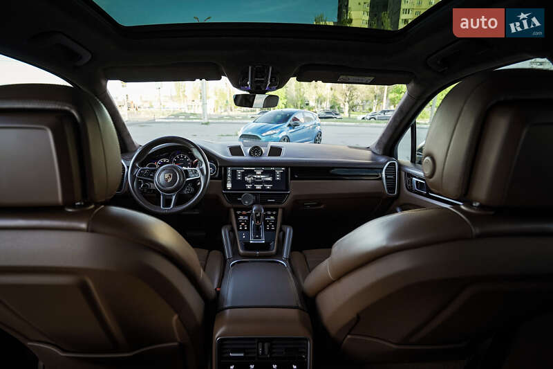 Внедорожник / Кроссовер Porsche Cayenne 2019 в Харькове