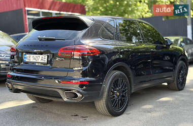 Внедорожник / Кроссовер Porsche Cayenne 2016 в 