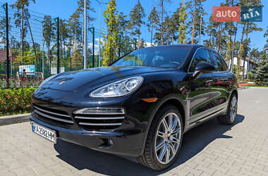 Позашляховик / Кросовер Porsche Cayenne 2014 в 