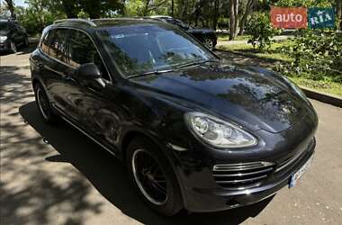 Внедорожник / Кроссовер Porsche Cayenne 2010 в 
