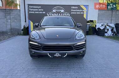 Позашляховик / Кросовер Porsche Cayenne 2012 в 