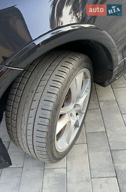 Внедорожник / Кроссовер Porsche Cayenne 2009 в 
