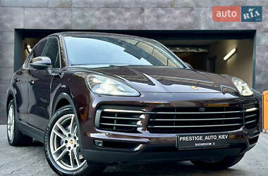 Позашляховик / Кросовер Porsche Cayenne 2018 в Києві