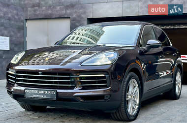 Позашляховик / Кросовер Porsche Cayenne 2018 в 