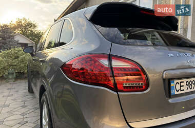 Внедорожник / Кроссовер Porsche Cayenne 2010 в 