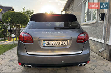 Внедорожник / Кроссовер Porsche Cayenne 2010 в 