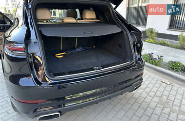 Позашляховик / Кросовер Porsche Cayenne 2019 в 