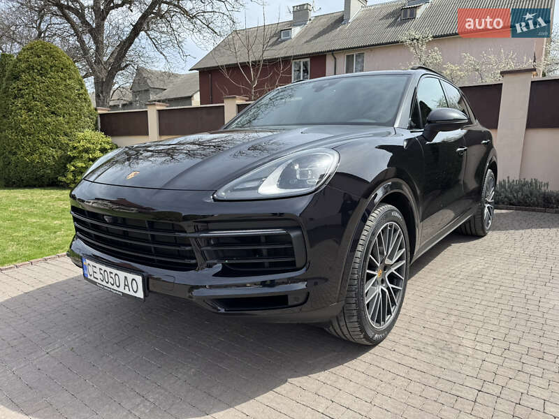 Внедорожник / Кроссовер Porsche Cayenne 2018 в Черновцах