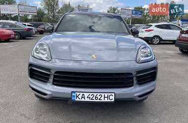 Внедорожник / Кроссовер Porsche Cayenne 2019 в 