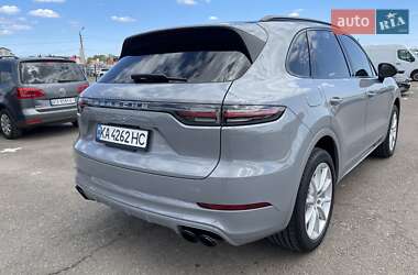 Внедорожник / Кроссовер Porsche Cayenne 2019 в 