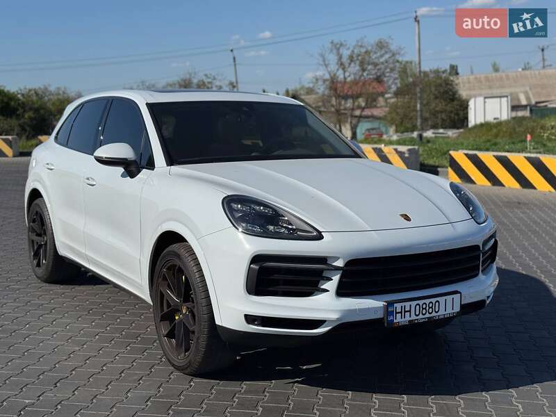 Внедорожник / Кроссовер Porsche Cayenne 2020 в Одессе