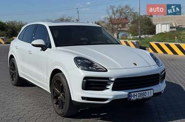 Позашляховик / Кросовер Porsche Cayenne 2020 в 