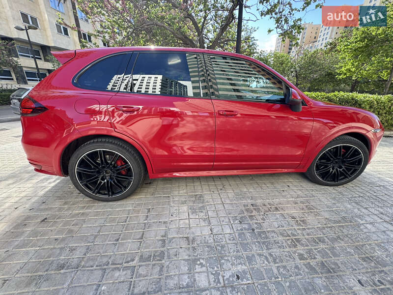 Внедорожник / Кроссовер Porsche Cayenne 2013 в Львове