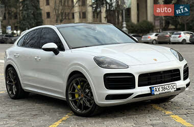 Внедорожник / Кроссовер Porsche Cayenne 2019 в 
