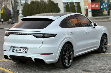 Внедорожник / Кроссовер Porsche Cayenne 2019 в 