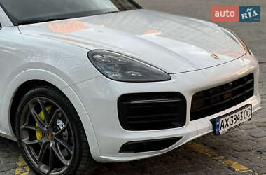 Внедорожник / Кроссовер Porsche Cayenne 2019 в 