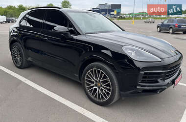 Внедорожник / Кроссовер Porsche Cayenne 2019 в Львове