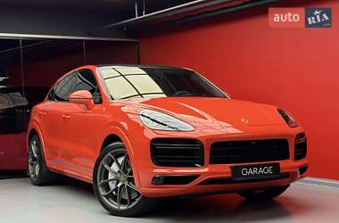 Внедорожник / Кроссовер Porsche Cayenne 2019 в 
