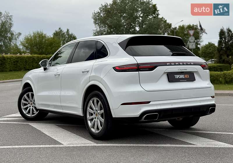 Позашляховик / Кросовер Porsche Cayenne 2020 в Києві