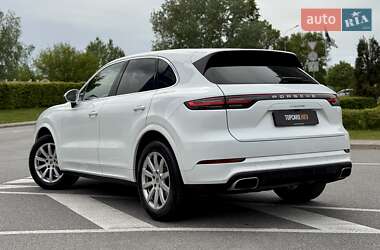 Внедорожник / Кроссовер Porsche Cayenne 2020 в 