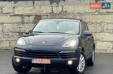 Внедорожник / Кроссовер Porsche Cayenne 2012 в Тернополе