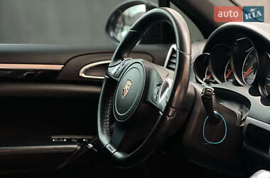 Внедорожник / Кроссовер Porsche Cayenne 2011 в 