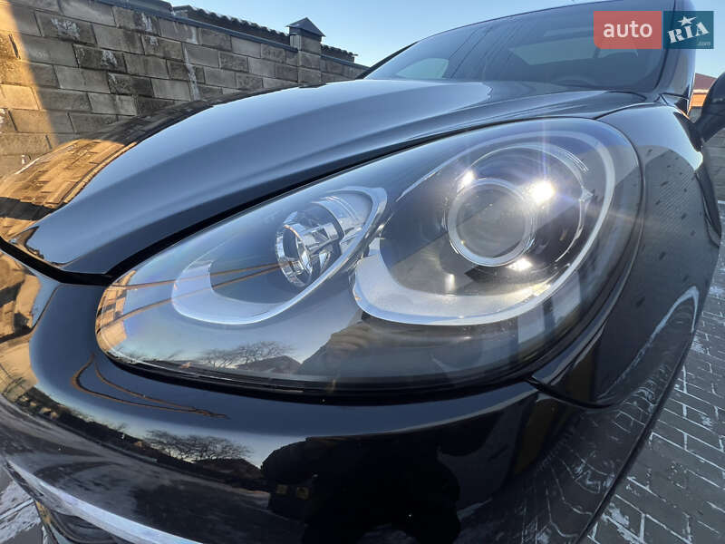 Внедорожник / Кроссовер Porsche Cayenne 2016 в Луцке фото 11 Внедорожник / Кроссовер Porsche Cayenne 2016 в Луцке