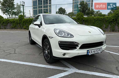 Позашляховик / Кросовер Porsche Cayenne 2010 в 