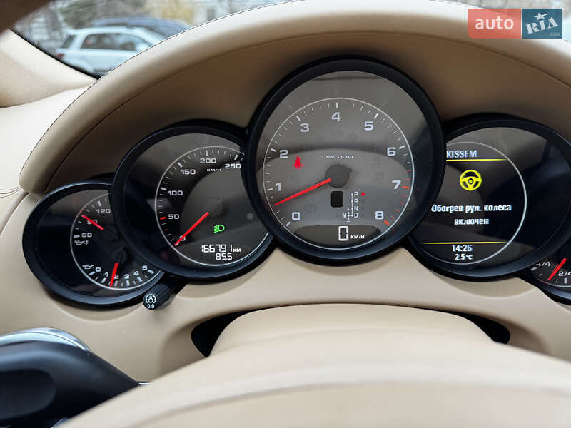 Внедорожник / Кроссовер Porsche Cayenne 2010 в Днепре
