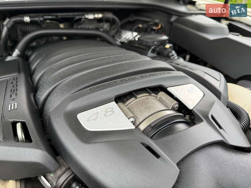 Внедорожник / Кроссовер Porsche Cayenne 2010 в Днепре