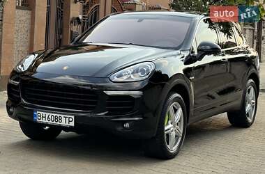 Внедорожник / Кроссовер Porsche Cayenne 2015 в Одессе