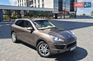 Позашляховик / Кросовер Porsche Cayenne 2014 в 