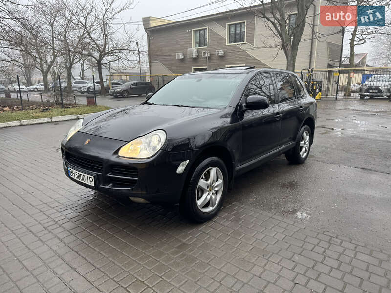 Porsche Cayenne 2004