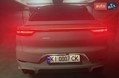 Внедорожник / Кроссовер Porsche Cayenne 2023 в 