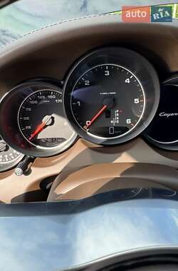 Внедорожник / Кроссовер Porsche Cayenne 2015 в 