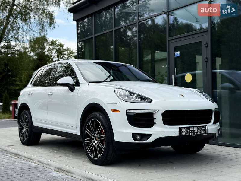 Позашляховик / Кросовер Porsche Cayenne 2015 в Львові фото 10 Позашляховик / Кросовер Porsche Cayenne 2015 в Львові
