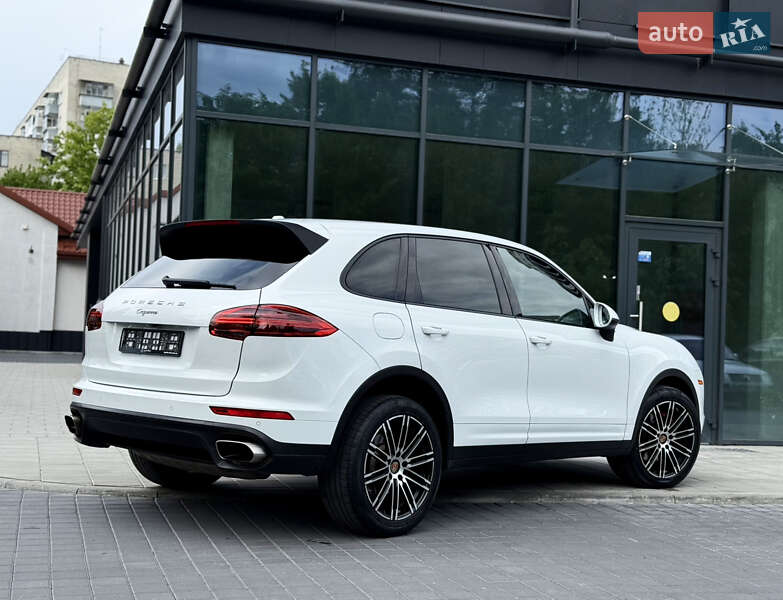 Позашляховик / Кросовер Porsche Cayenne 2015 в Львові фото 16 Позашляховик / Кросовер Porsche Cayenne 2015 в Львові