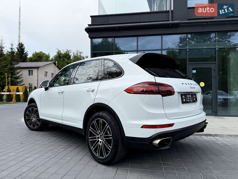 Позашляховик / Кросовер Porsche Cayenne 2015 в Львові фото 19 Позашляховик / Кросовер Porsche Cayenne 2015 в Львові