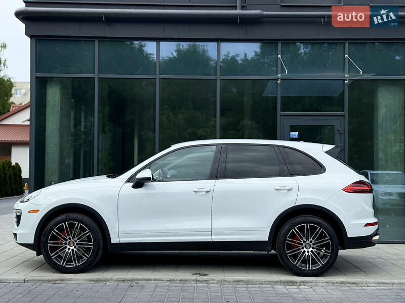 Позашляховик / Кросовер Porsche Cayenne 2015 в Львові фото 23 Позашляховик / Кросовер Porsche Cayenne 2015 в Львові