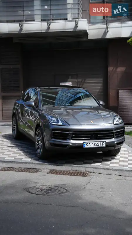 Внедорожник / Кроссовер Porsche Cayenne 2020 в 