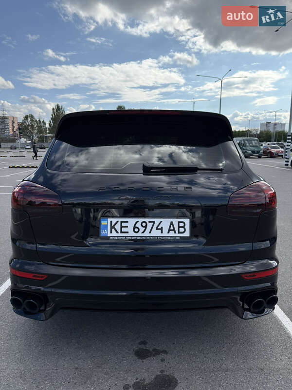 Внедорожник / Кроссовер Porsche Cayenne 2016 в Днепре фото 4 Внедорожник / Кроссовер Porsche Cayenne 2016 в Днепре