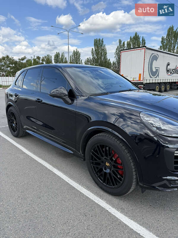 Внедорожник / Кроссовер Porsche Cayenne 2016 в Днепре фото 3 Внедорожник / Кроссовер Porsche Cayenne 2016 в Днепре