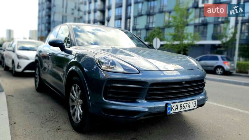 Внедорожник / Кроссовер Porsche Cayenne 2019 в Киеве