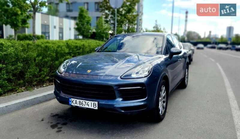 Внедорожник / Кроссовер Porsche Cayenne 2019 в Киеве